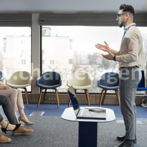 The Significance of Regular Meetings for Chamet Agency Teams