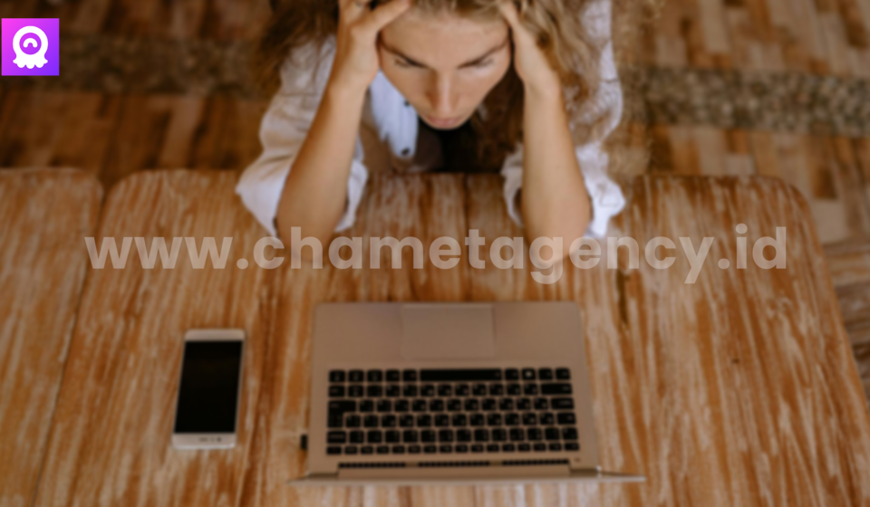 Bad Expectations to Set as Chamet Live Hostess